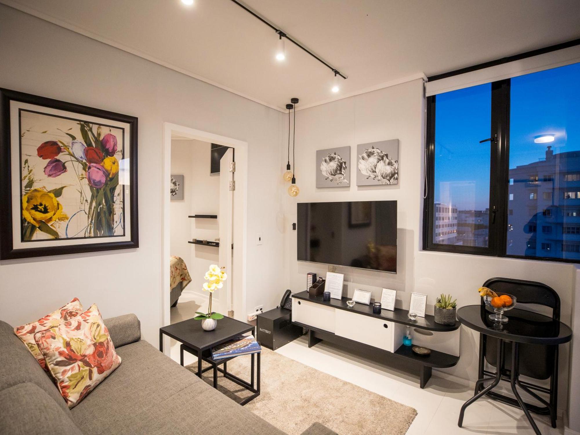 Flamingo Sea Point: Luxury Sea View Apartment Cape Town Exterior photo